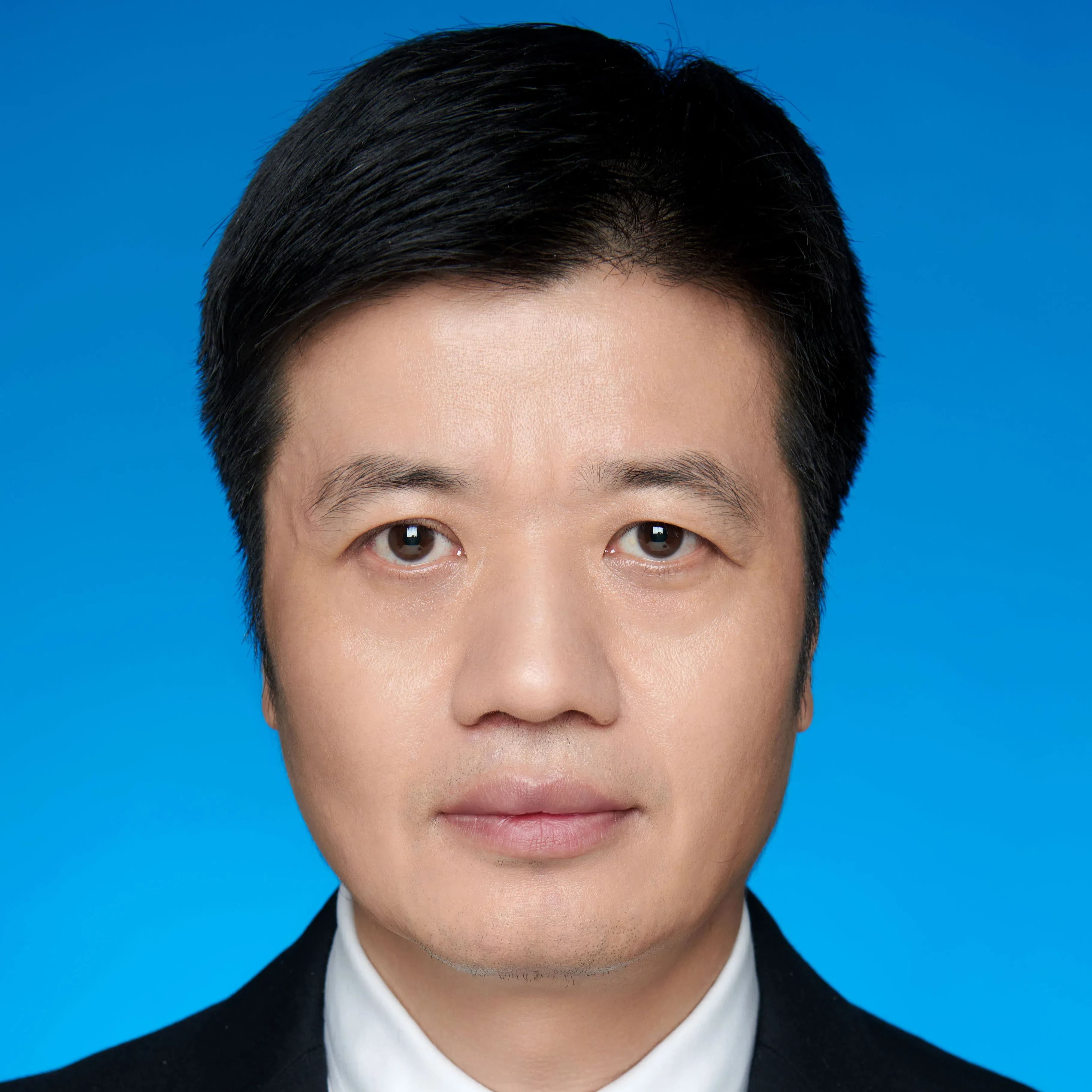 Yong  Wang